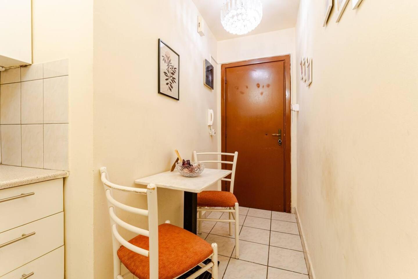 John'S Athenian Beauty 45M2 , Metro 7' Apartment Ngoại thất bức ảnh